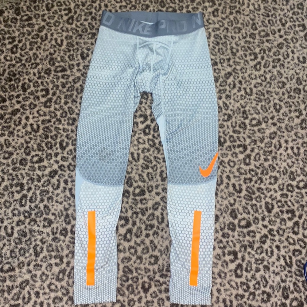 Nike Pro HYPERWARM Compression Pants/Leggings